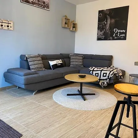 N3 Maisonnette En Rez De Jardin Parking Gratuis Apartment